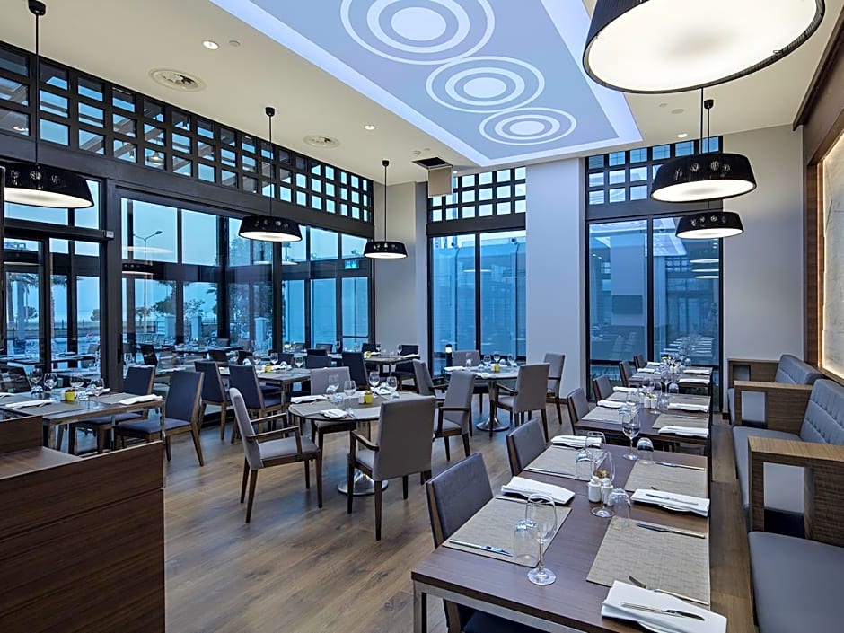 Hilton Garden Inn Izmir Bayrakli