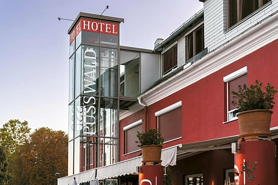 Hotel Restaurant Pusswald