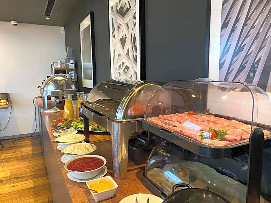 Zaliasis slenis - Self check-in hotel - Free parking