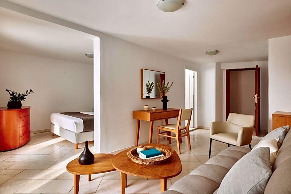 Hotel Adonis