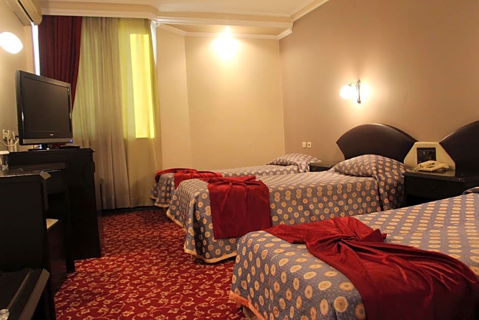 Akyuz Hotel