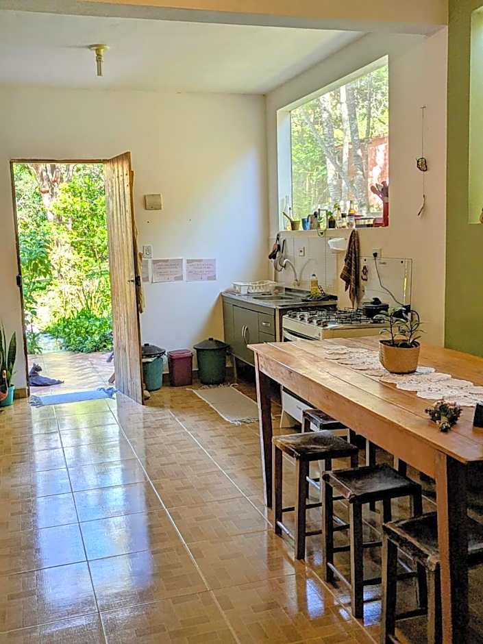 Casa das Irmãs - Só Mulheres - Women Only