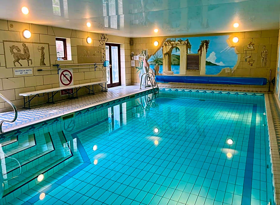 Newby Bridge Hotel