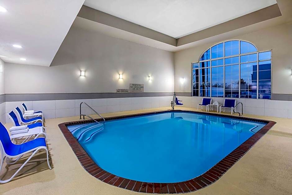 La Quinta Inn & Suites by Wyndham Dallas Mesquite
