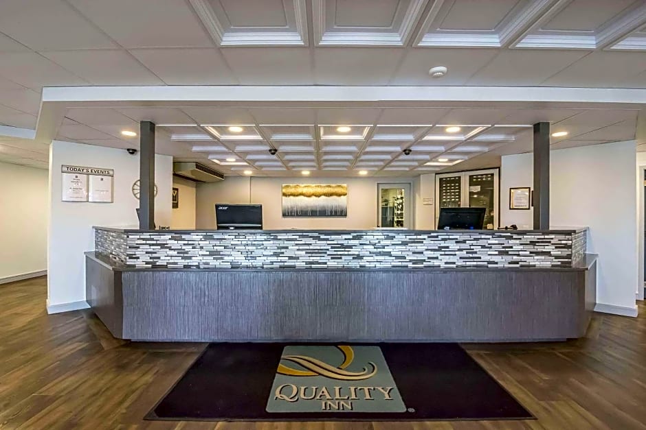 Quality Inn West Edmonton