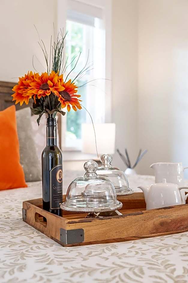 CHATHAM HOUSE Kelowna Bed & Breakfast