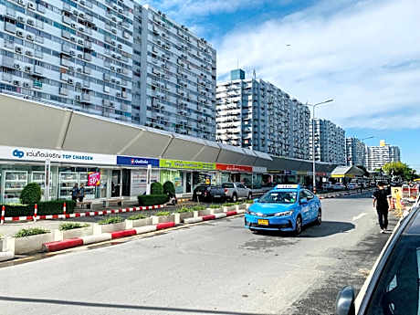 Muangthongthani Rental/Khun Dan