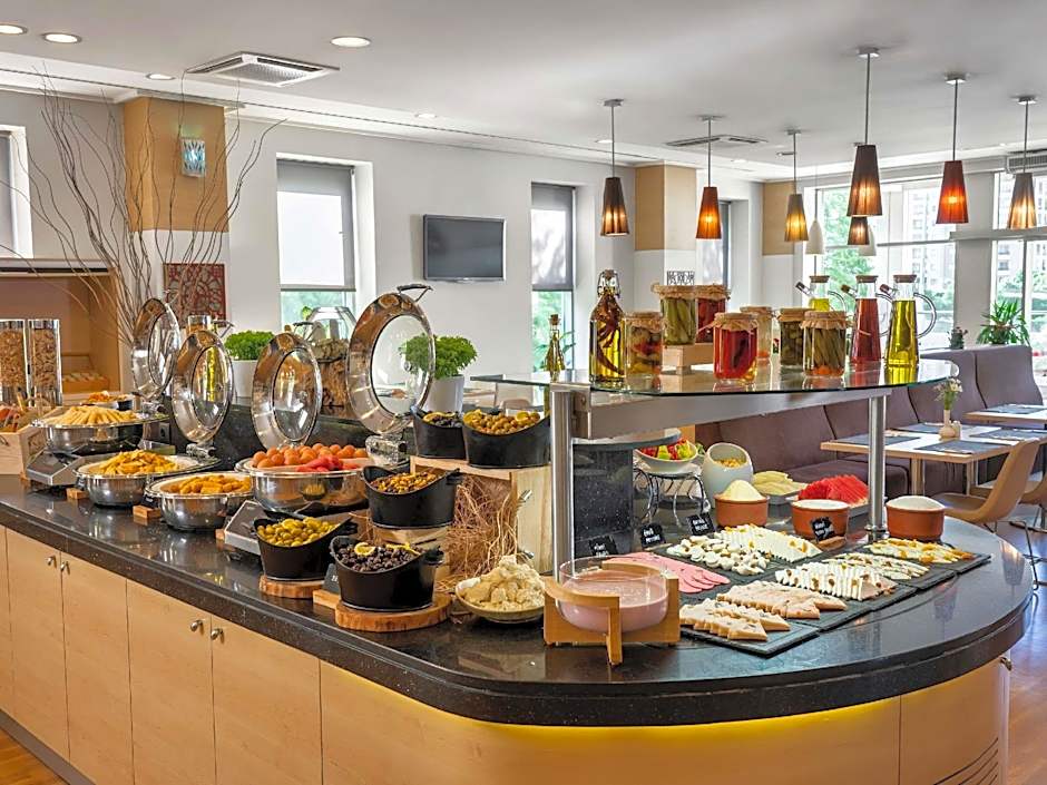 ibis Adana