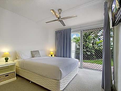 2-Bedroom Courtyard
