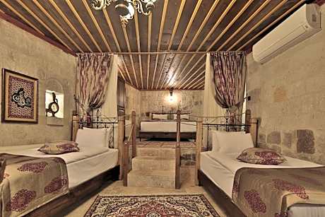 Family Room with Mountain View