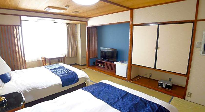 Hotel Shin Makomo                                                                           