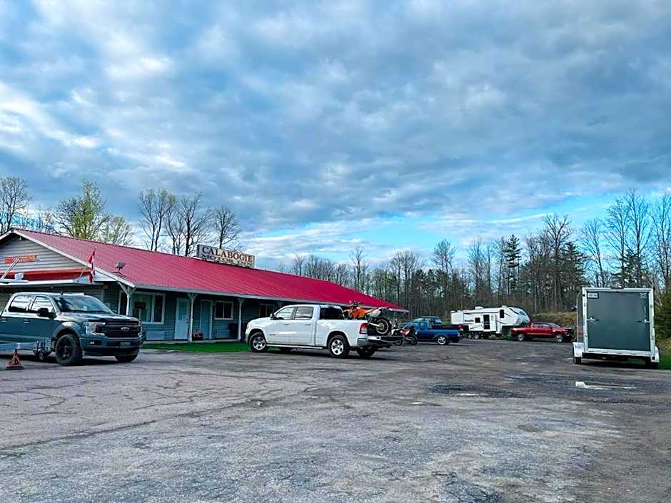 Calabogie Motor Inn