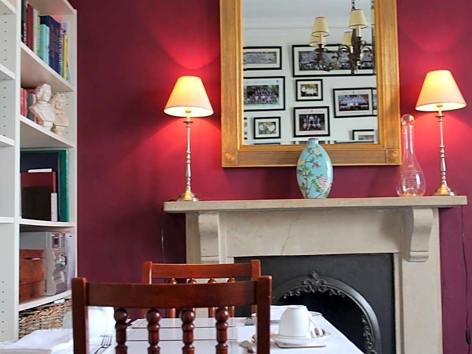 Ashbury Bed & Breakfast