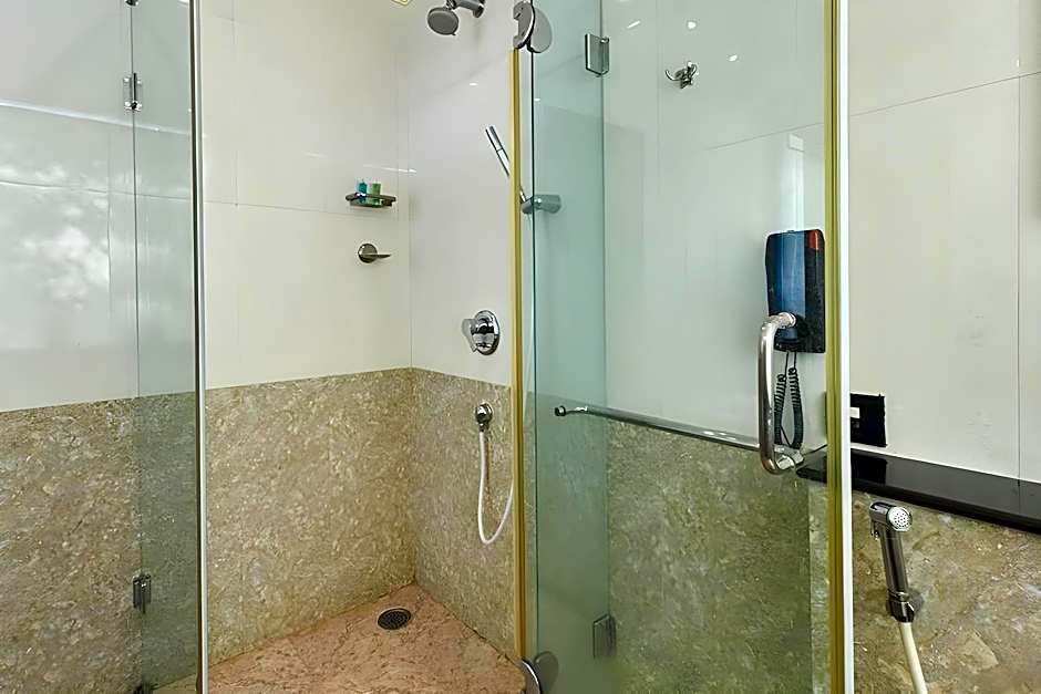 Hotel Royalton Hyderabad Abids