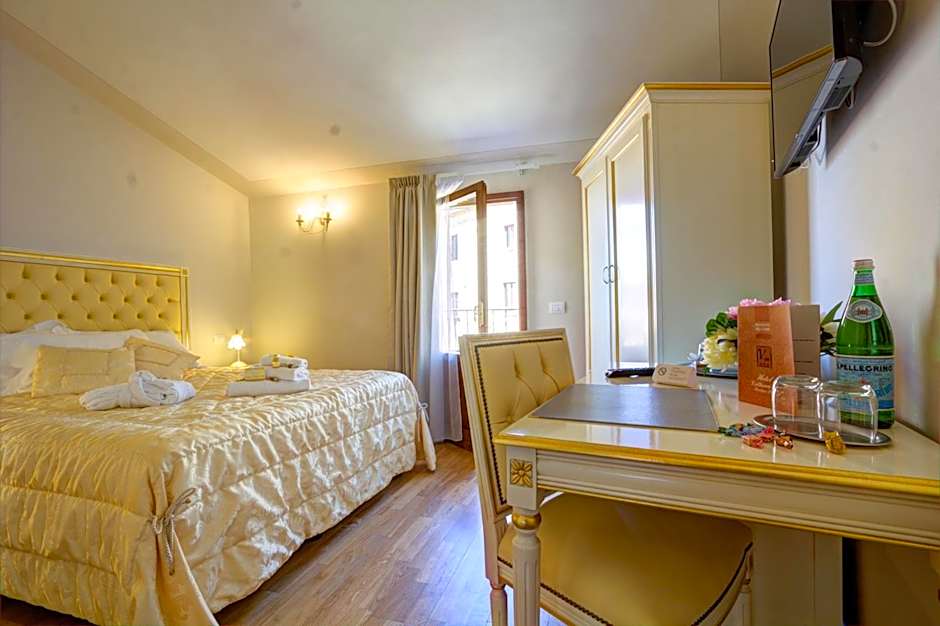 Hotel Volterra In Superior