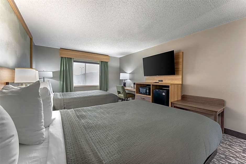 Best Western Plus Executive Inn