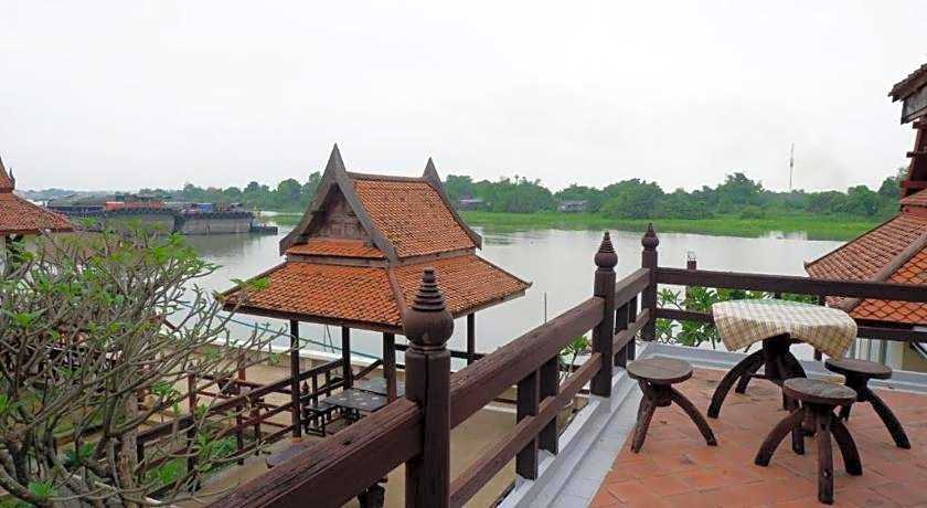 Ayutthaya Garden River Home