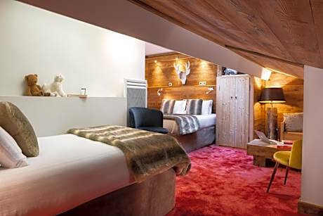 Quadruple Room without Balcony for 3 People