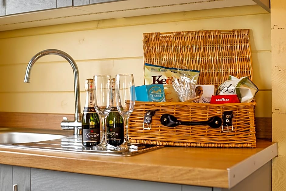 The Retreat Log Cabin