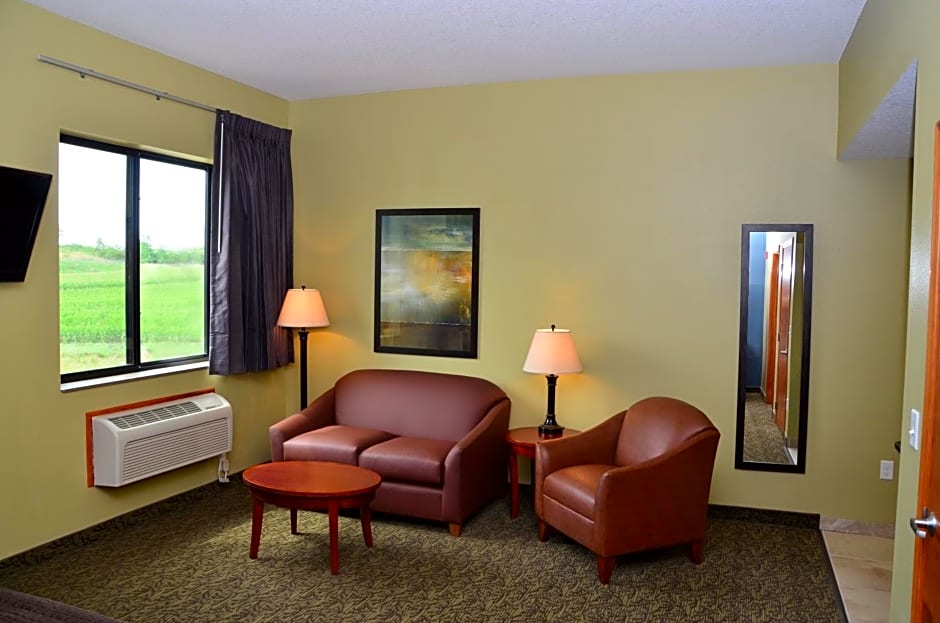 Cobblestone Inn & Suites - Newton