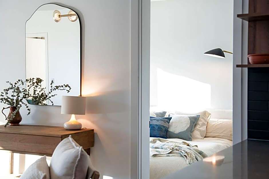 Snowed Inn - Stunning 3 Bedroom Condo