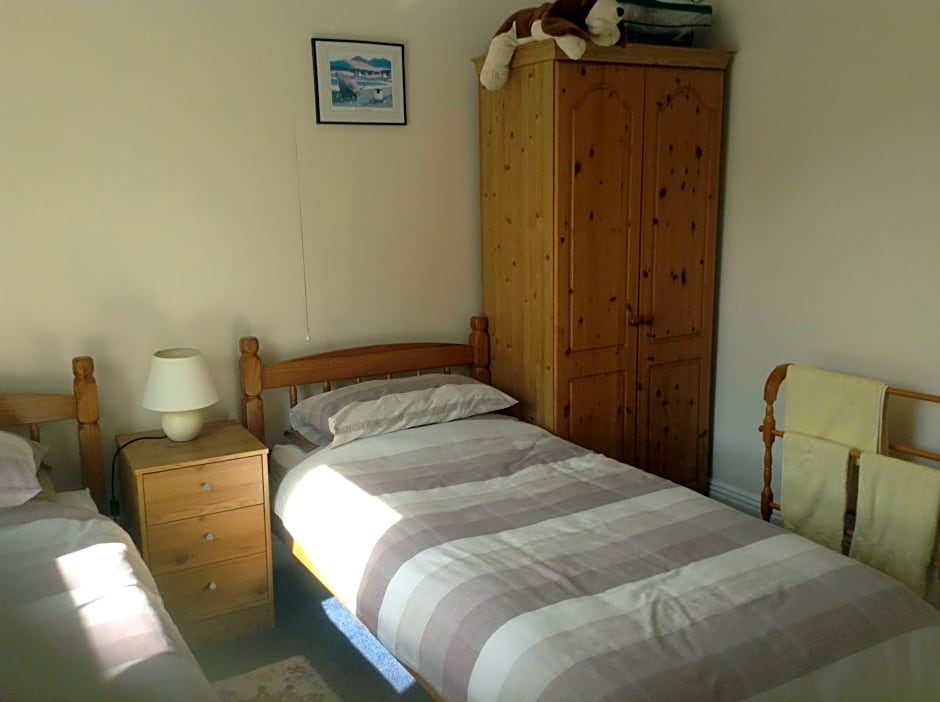 Drakewalls Bed And Breakfast