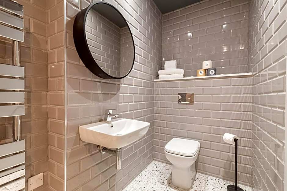 King Street Aparthotel