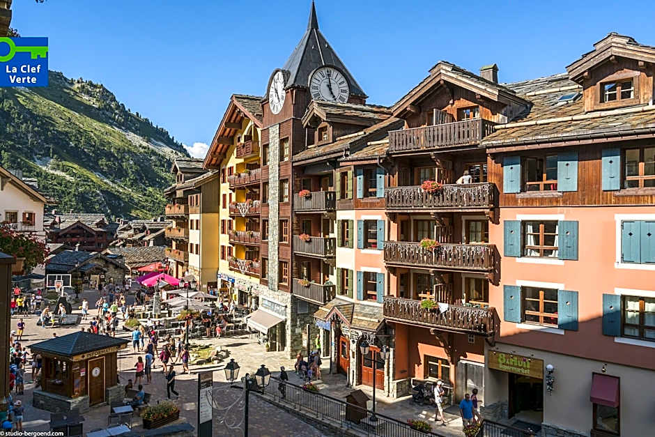 Residence P&V Premium Arc 1950 Le Village