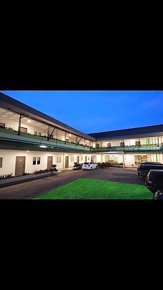 Three Eight Front One Boutique Batu Malang