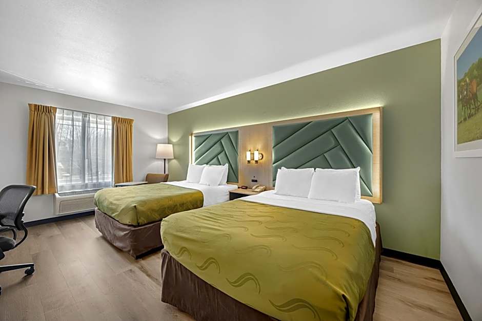 Quality Inn & Suites Monterey I-40