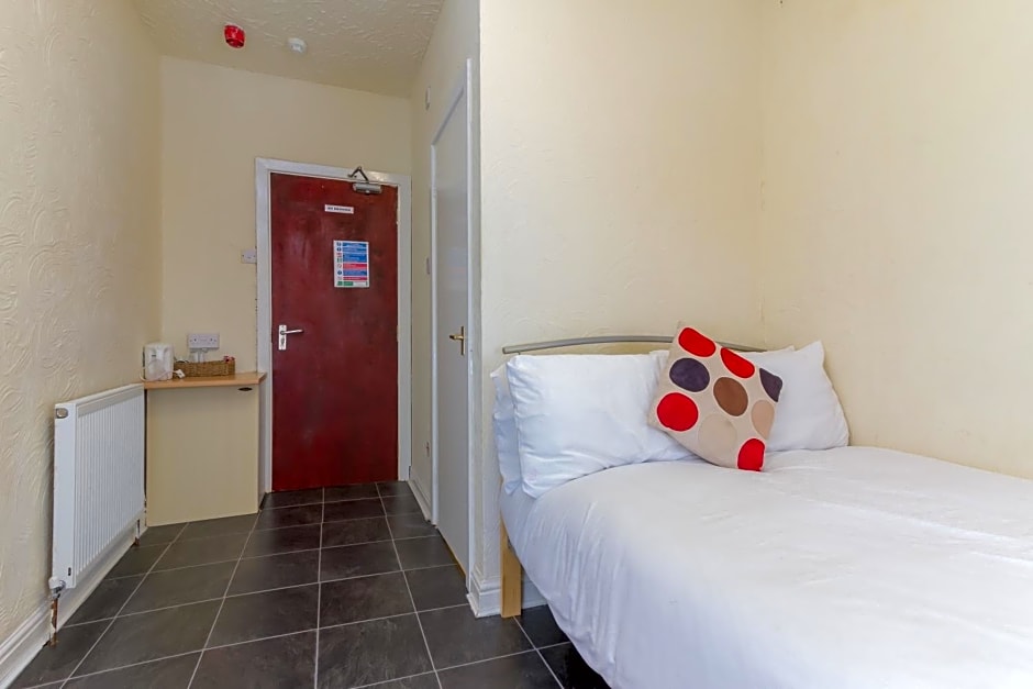 Brecks Hotel – Blackpool