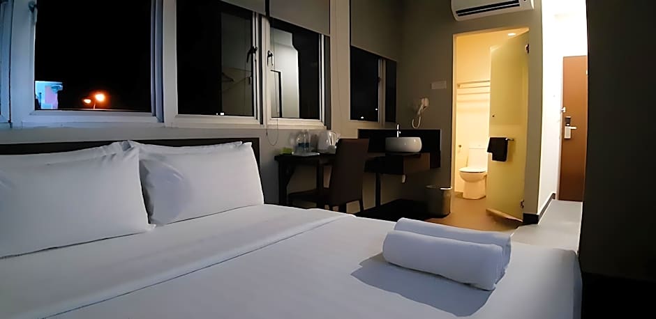 MIICO Hotel @ Mount Austin