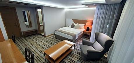Standard Suite