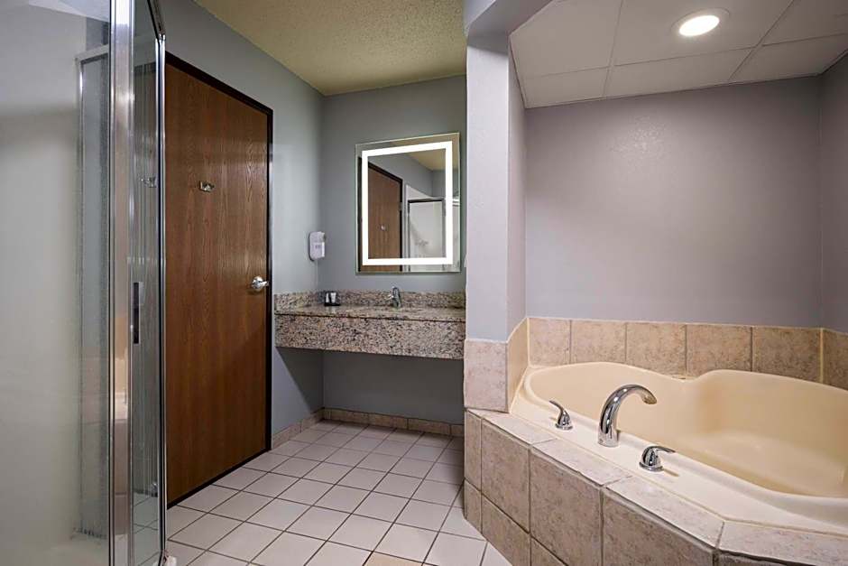 AmericInn by Wyndham Baldwin
