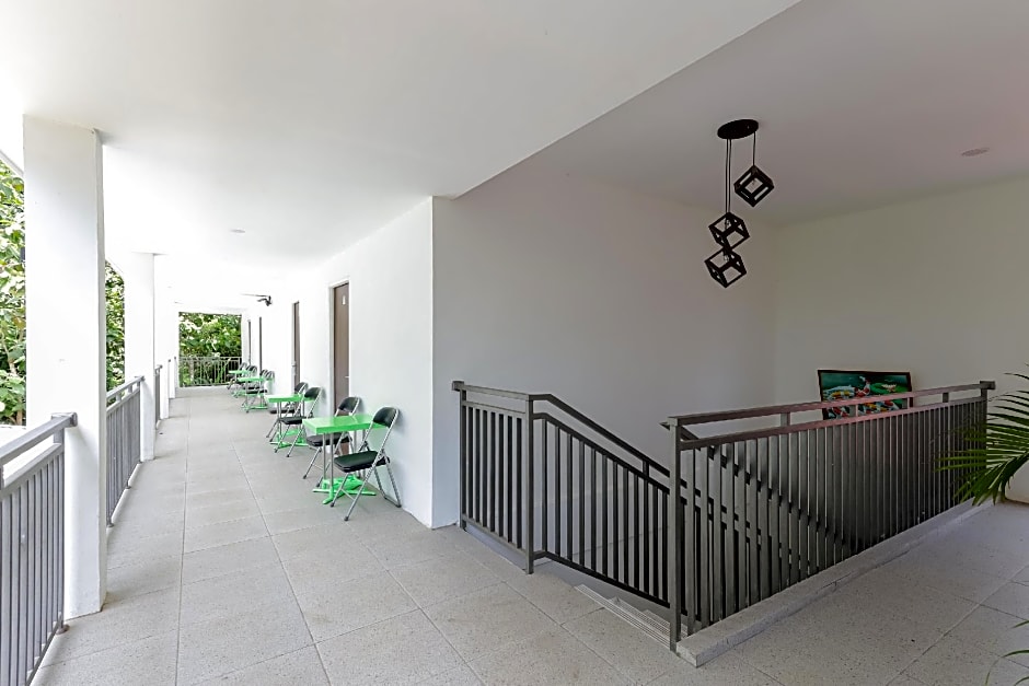 RedDoorz near RSUD Banten Serang