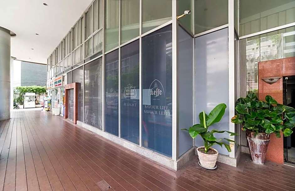 iCheck inn Residence Sukhumvit 1