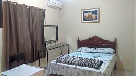 Deluxe Double Room (2 Adults + 1 Child)