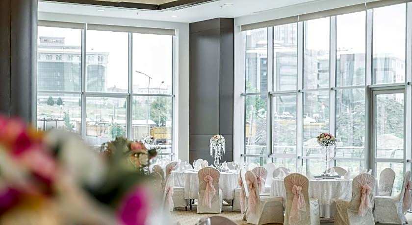 Clarion Hotel Istanbul Mahmutbey