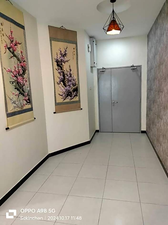 Sekinchan HighView Penthouse 15pax 5R5B 顶层公寓 看海 看稻田景
