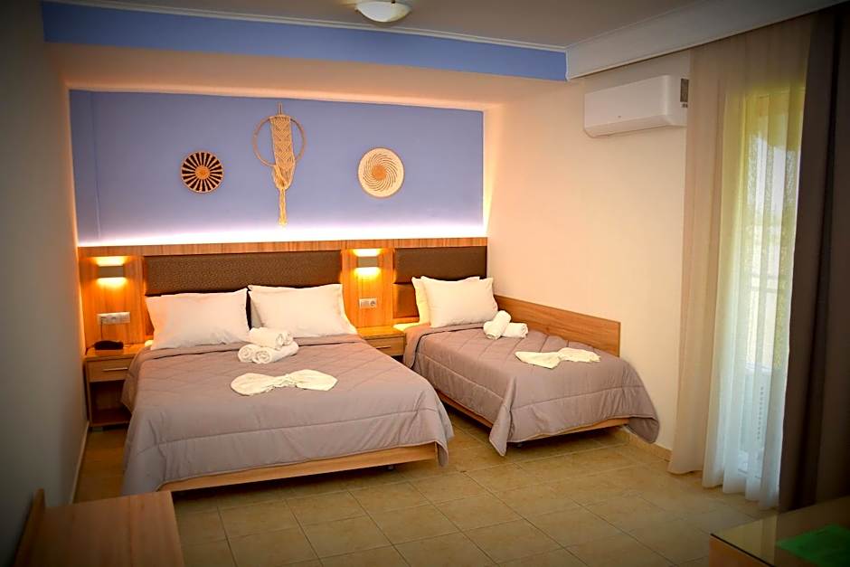 Denis Hotel and Bungalows