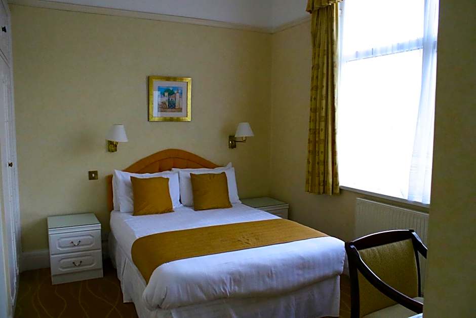 Photo 1 of 1 of 2 Bedroom Apartment, Sea View