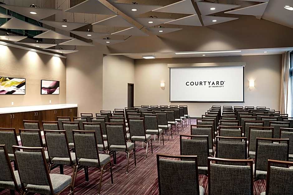 Courtyard by Marriott San Francisco Airport
