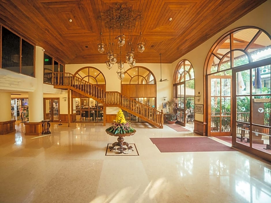 Acron Candolim Regina