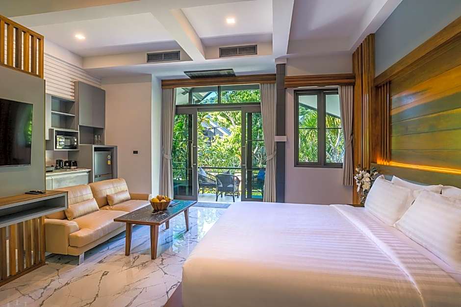 Loy Chalet