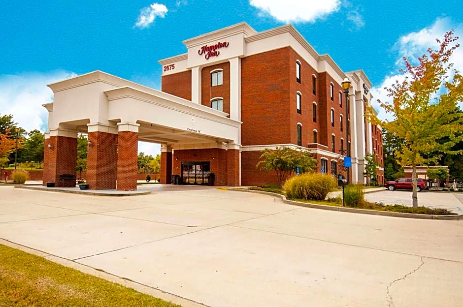 Photo 1 of 50 of Hampton Inn Hernando, MS