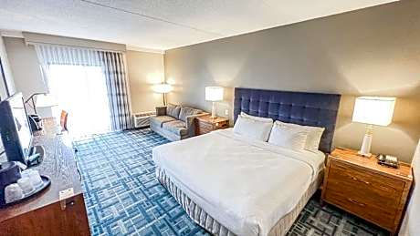 King Room with Balcony