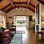 Rancho Caymus Inn