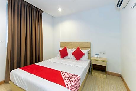 Super OYO 530 Dd Hotel