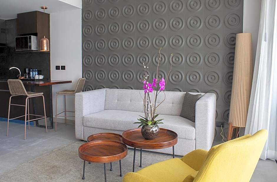 The Fives Oceanfront