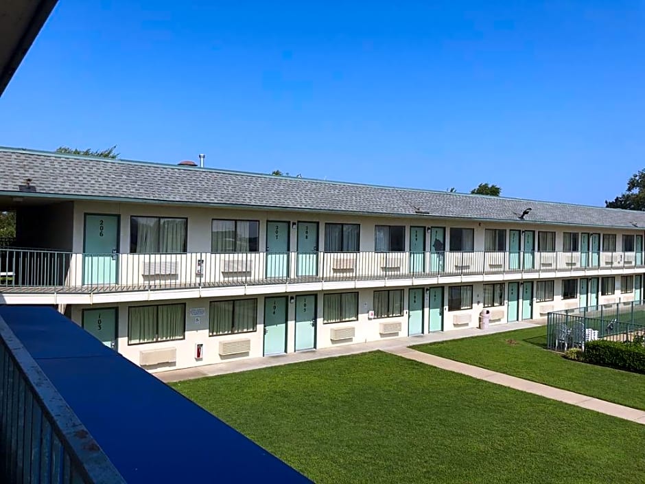 Regency Inn Tulsa